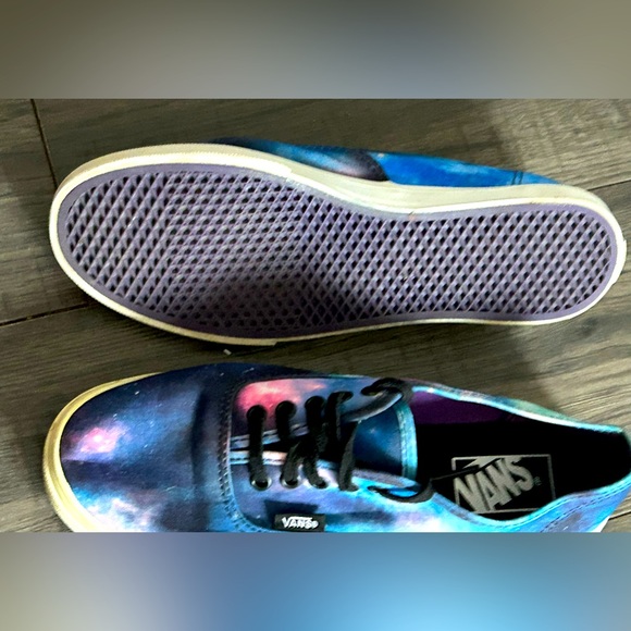 VANS off the wall galaxy design womens size 7 sneakers - Picture 6 of 6